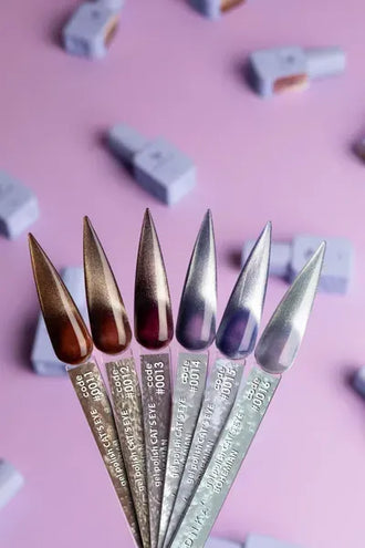 DNKa™ Semi-permanent nail polish. #0015 Bohemian Cat Eye