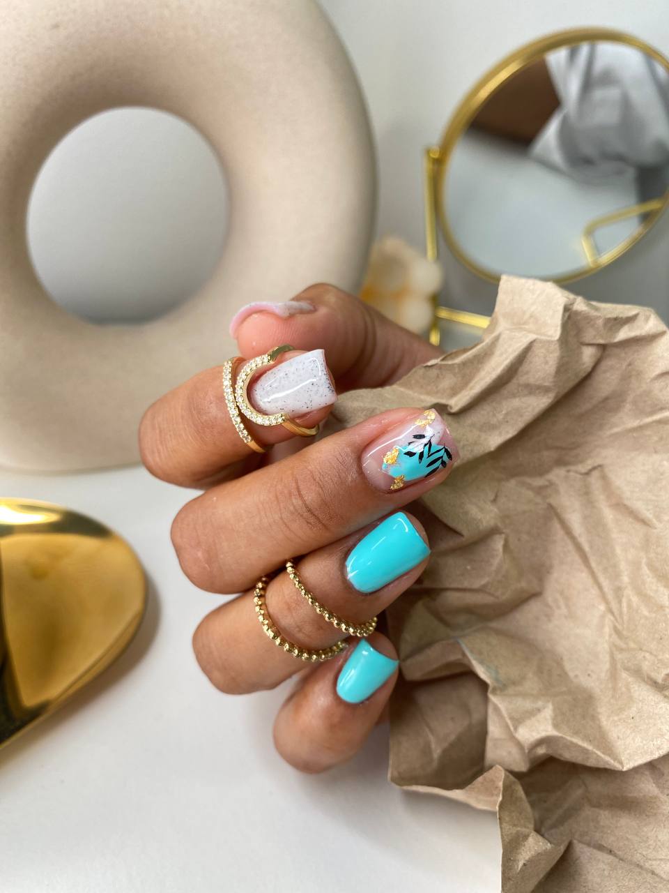 Curso "ESPECIALISTA DE MANICURA". El Prepago.