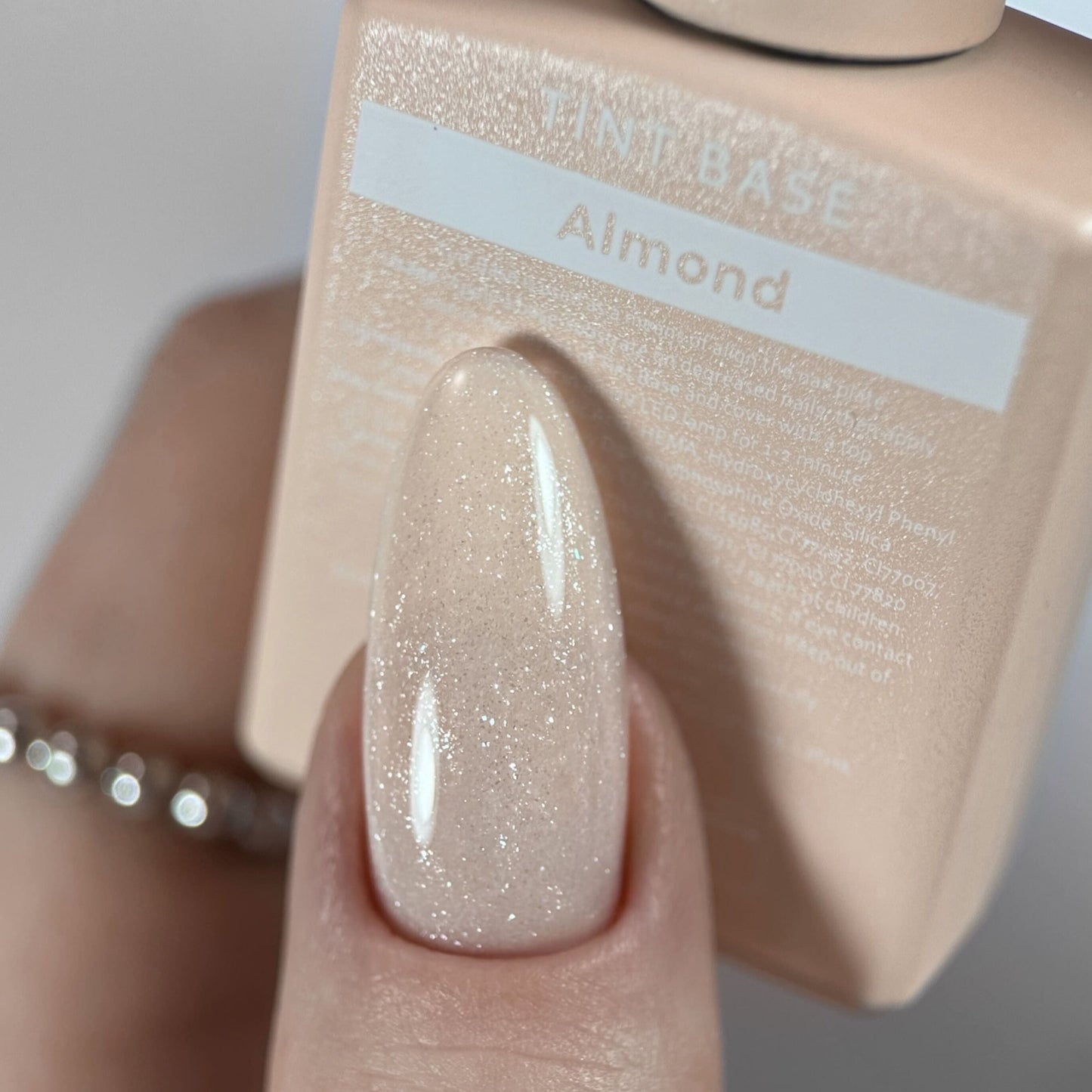 HEYLOVE Tint base ALMOND. Nuts colección