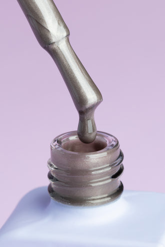 DNKa Esmalte semipermanente. #0034 Cat Eye Silk