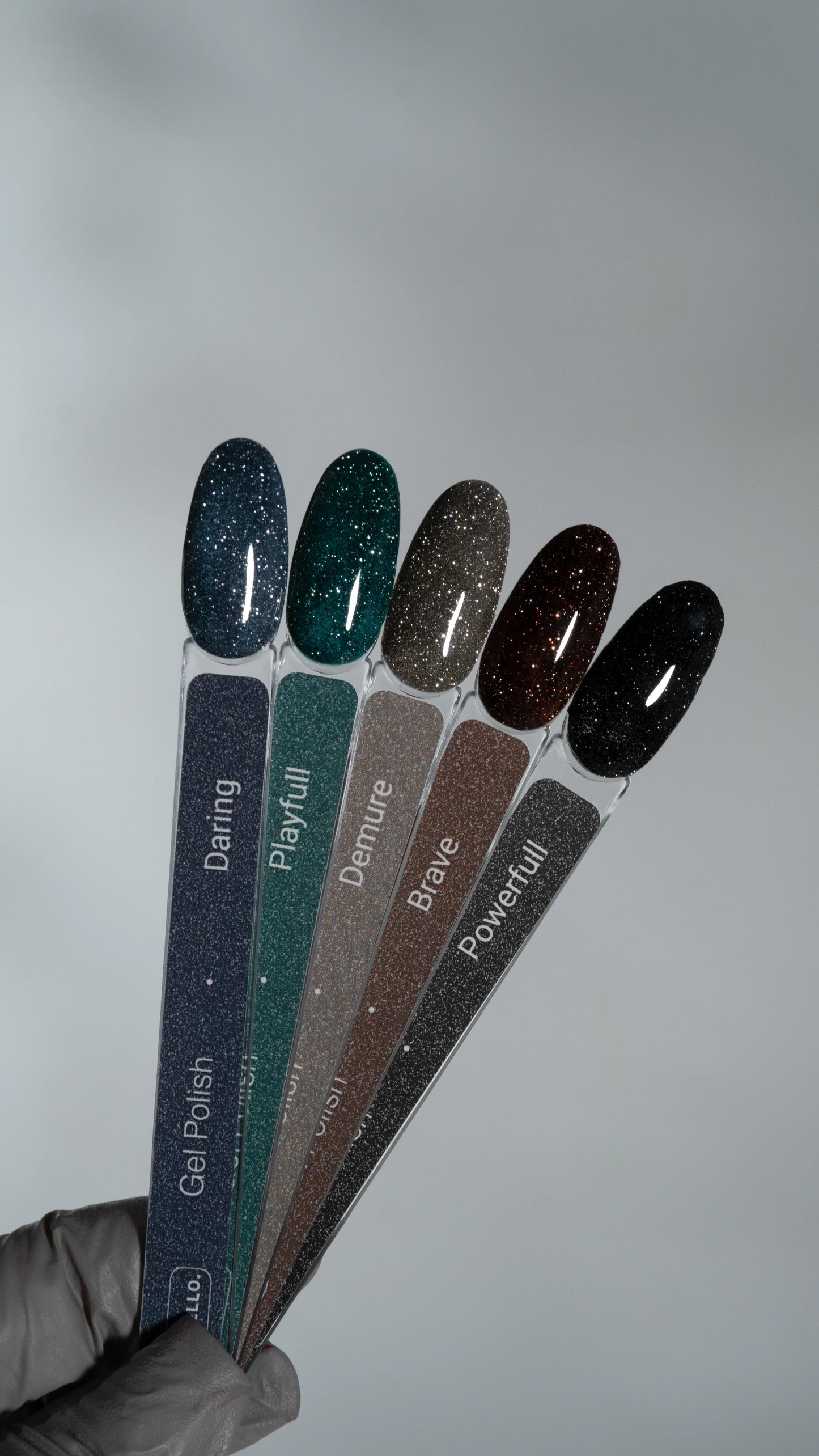 Kit · HEYLOVE · Gel polish reflectante · QUALITIES colección
