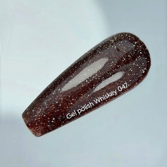 Vernis gel réfléchissant Whiskey de NAILSOFTHEDAY