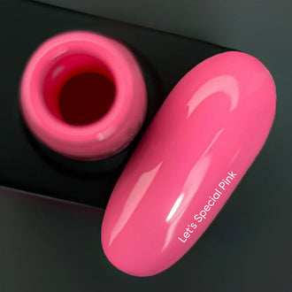 Vernis gel NAILSOFTHEDAY, rose spécial.