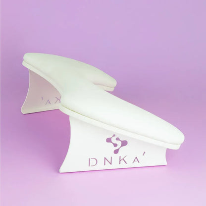 DNKa™ Reposabrazos Anatómico