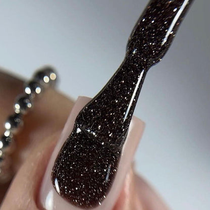 HEYLOVE BRAVE reflective semi-permanent nail polish. Brown