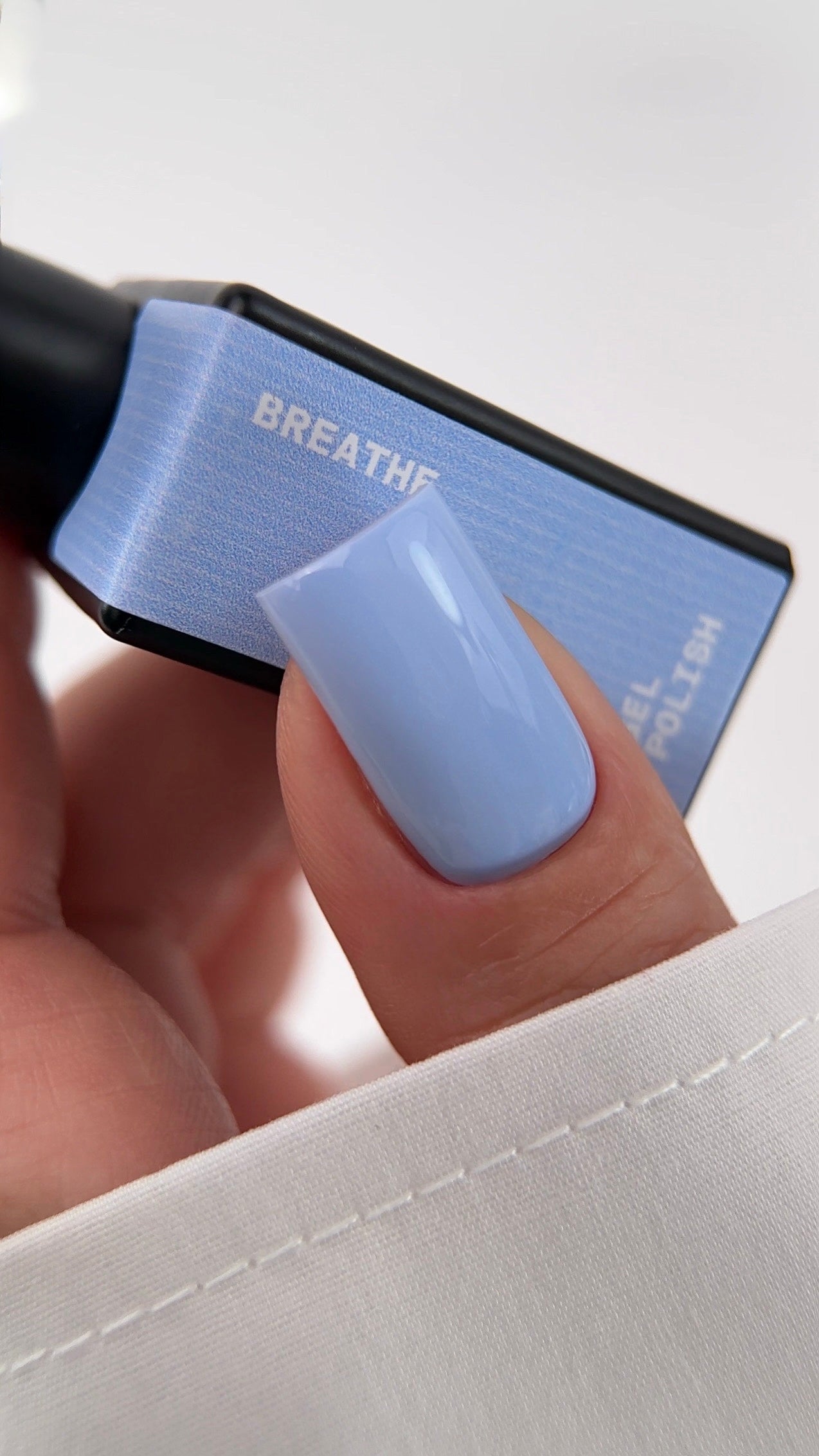 BIBLIOTEKA Gel Polish Nº72 BREATHE