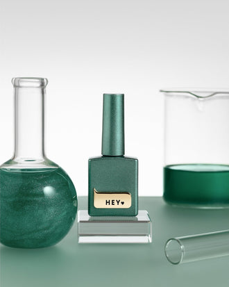 Vernis à ongles semi-permanent HEYLOVE Cat's Eye ELIXIR