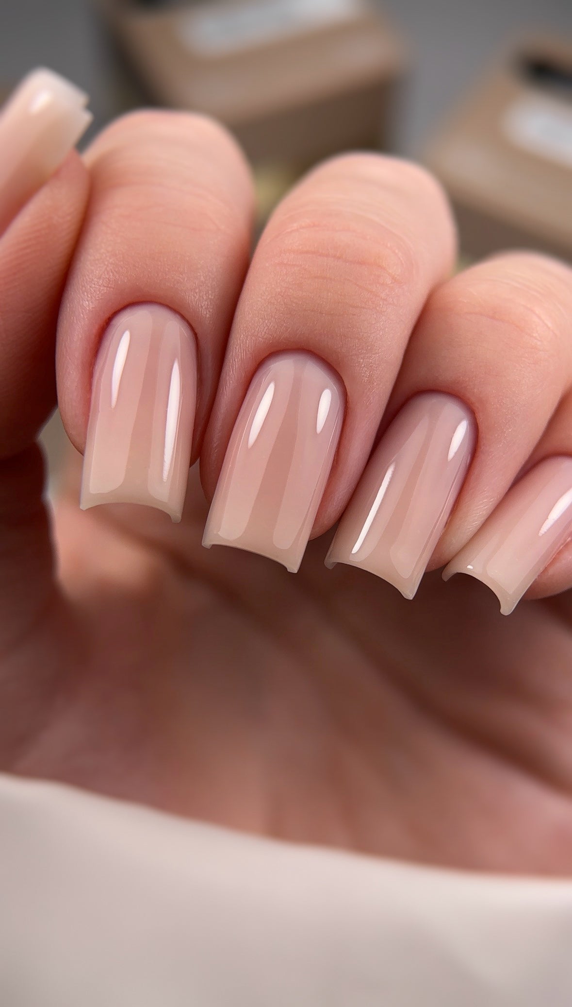 HEYLOVE Frame Gel Cream Tan