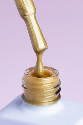 DNKa Esmalte semipermanente. #0030 Cat Eye Silk