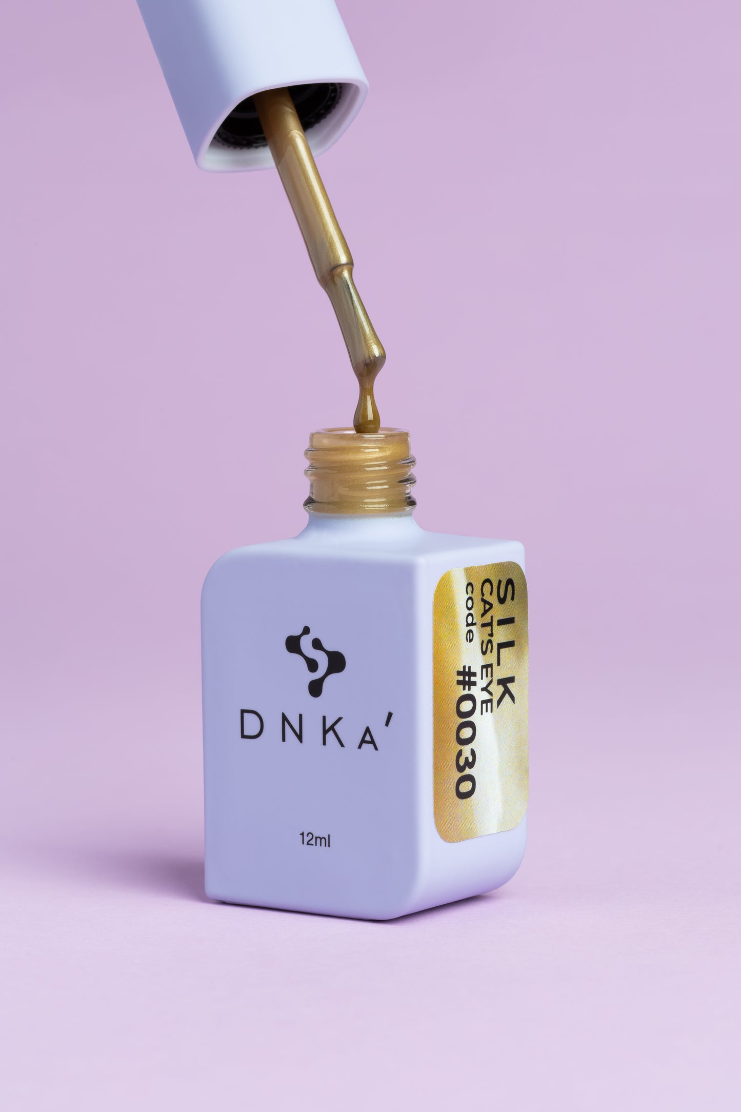 DNKa™ Esmalte semipermanente. #0030 Cat Eye Silk