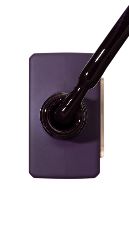 HEYLOVE “Jam” Semi-Permanent Nail Polish