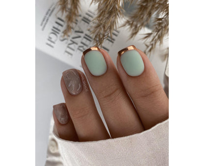HEYLOVE Base teintée MATCHA. Collection Lifestyle
