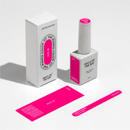 NAILSOFTHEDAY Color of the month August 2026 Chrin — Fucsia con purpurinas