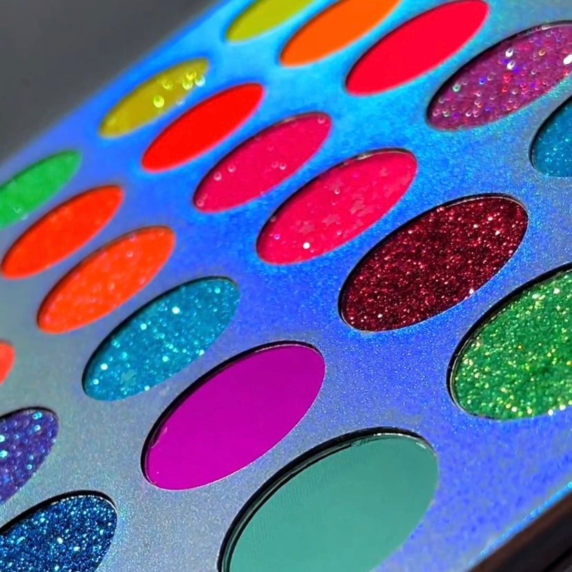 NAILSOFTHENIGHT Supernova nails Palette