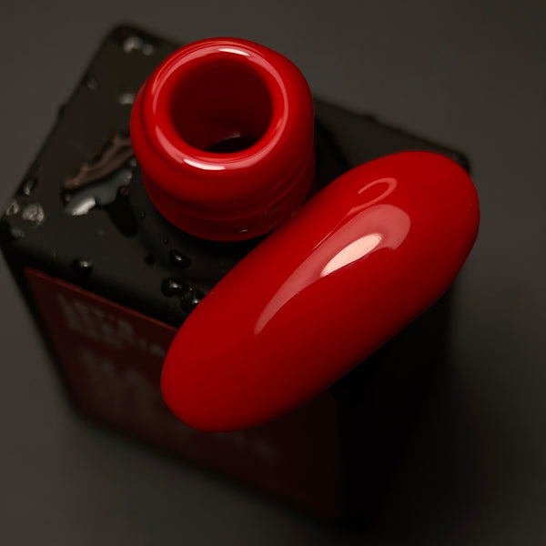 Vernis gel NAILSOFTHEDAY, rouge spécial.