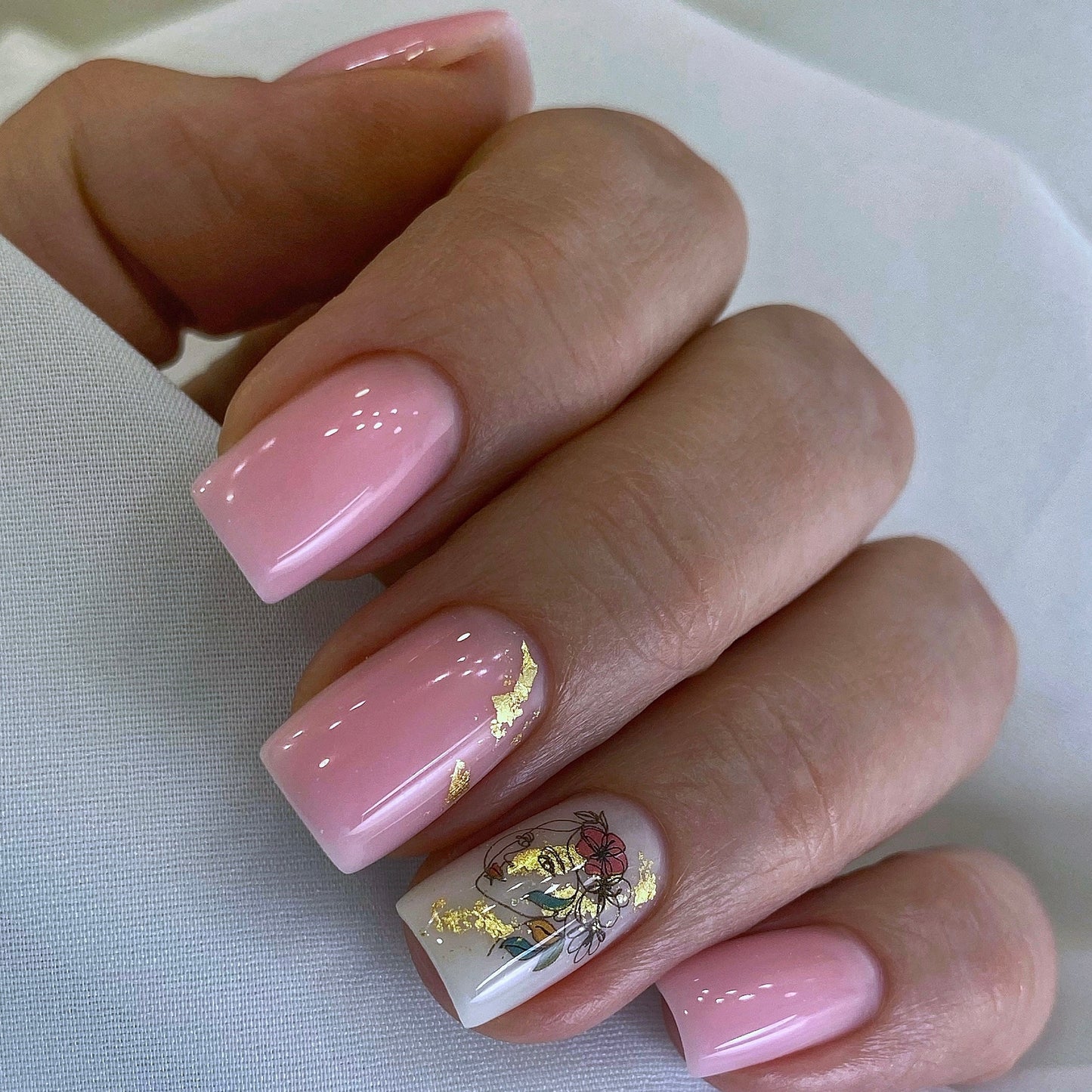 NAILSOFTHEDAY Bottle Gel #23