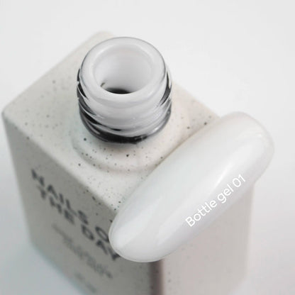NAILSOFTHEDAY Bottle Gel #01