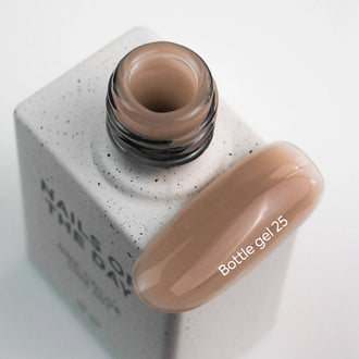 NAILSOFTHEDAY Bottle Gel #25