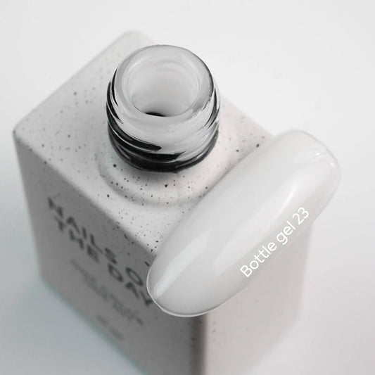 NAILSOFTHEDAY Bottle Gel #23