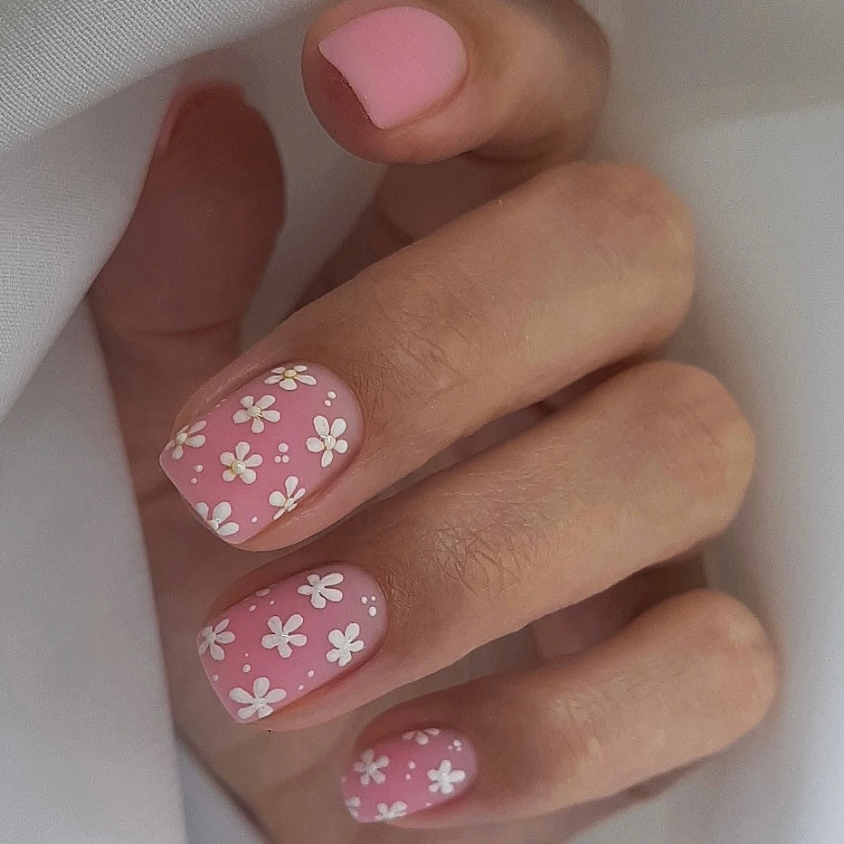 NAILSOFTHEDAY Bottle Gel #23