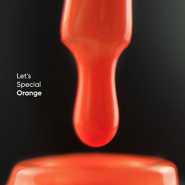 Vernis gel NAILSOFTHEDAY, teinte orange spéciale.