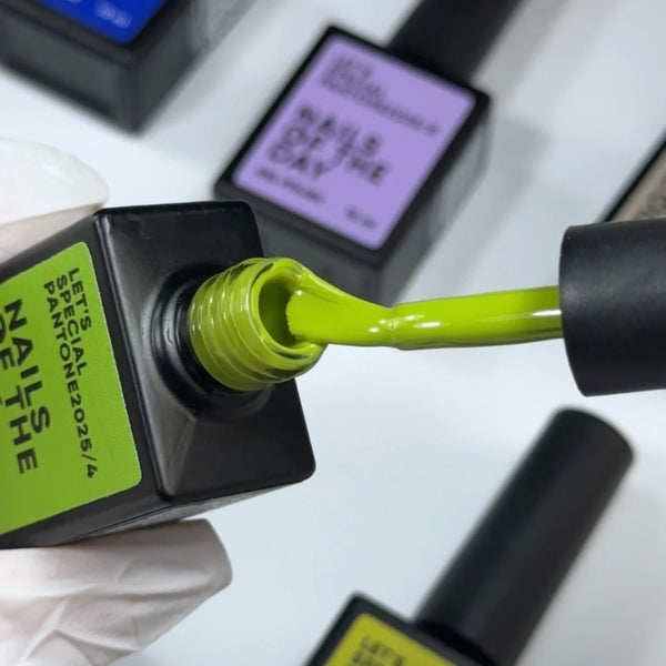 NAILSOFTHEDAY Gel Polish Let’s special Pantone #4