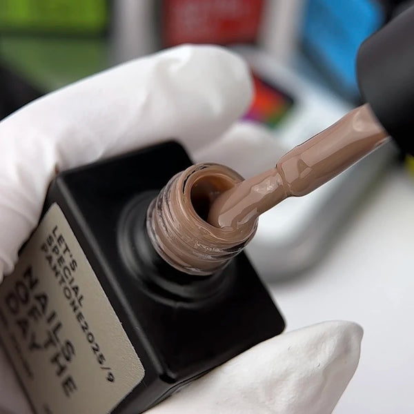 NAILSOFTHEDAY Gel Polish Let’s special Pantone #9