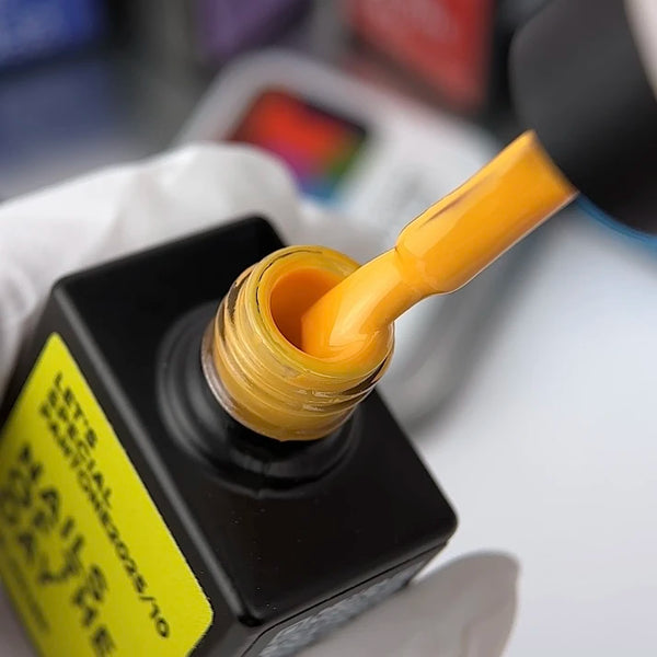 NAILSOFTHEDAY Gel Polish Let’s special Pantone #10