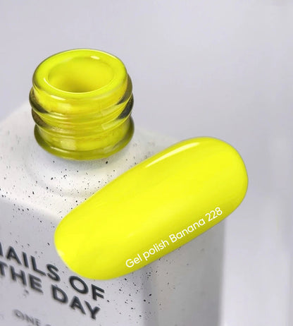 NAILSOFTHEDAY Gel Polish Вanana