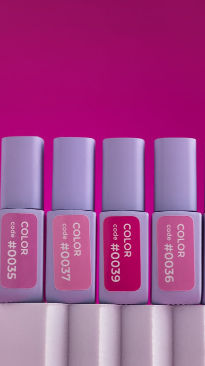 DNKa™ Semi-permanent nail polish. #0037