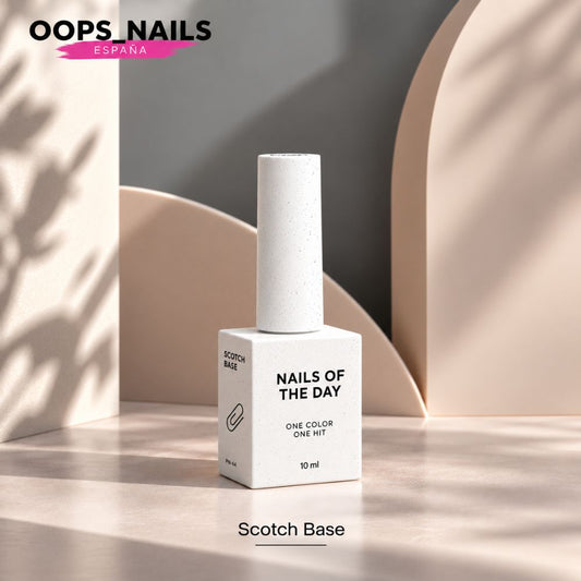 NAILSOFTHEDAY Scotch Base - image 1