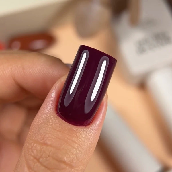NAILSOFTHEDAY Gel Polish Wine